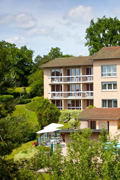 Hotel Du Lac Lacapelle-Viescamp Exterior foto